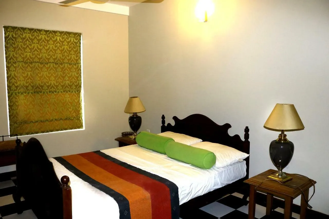 Earl'S Red Kandy Hotel Sri Lanka